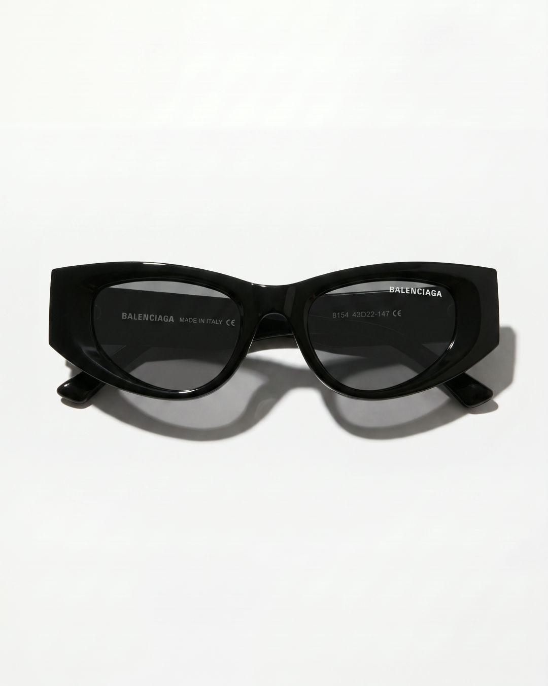 Cat-eye